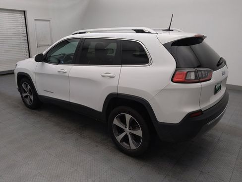 Used 2020 Jeep Cherokee Limited FWD image 3