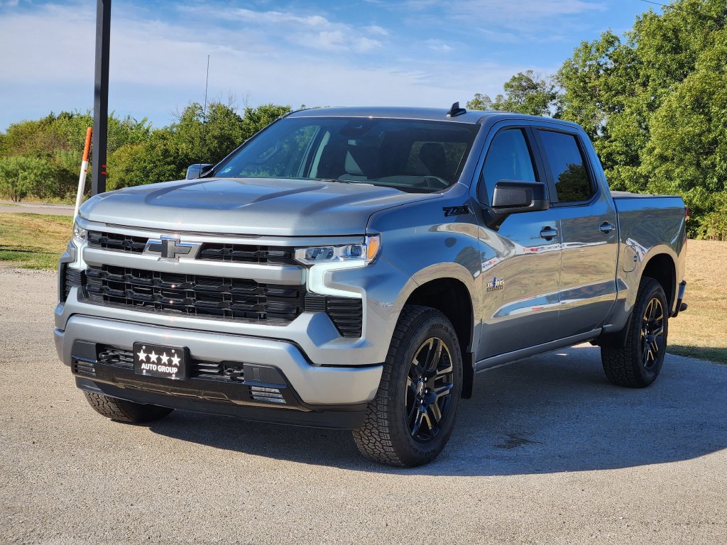 New 2026 Chevrolet Silverado 1500 RST AWD/4WD image 2