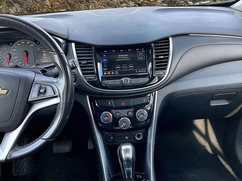 Used 2020 Chevrolet Trax Premier image 6