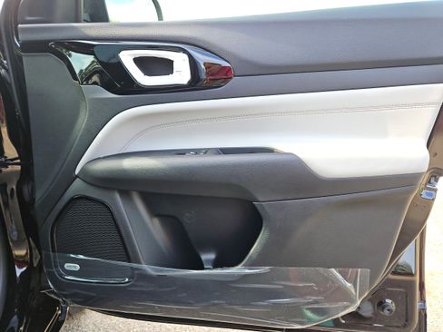 New 2024 Jeep Compass Limited w/ Elite Group image 26