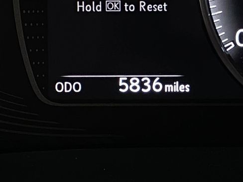 Certified 2025 Lexus ES 350 w/ Premium Package image 18