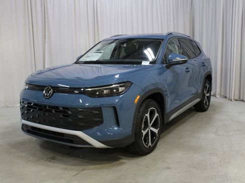 New 2026 Volkswagen Tiguan SE image 36