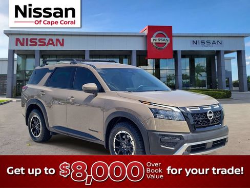 Used 2025 Nissan Pathfinder Rock Creek AWD/4WD image 1