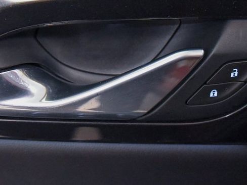 Used 2021 Chevrolet Blazer RS image 14