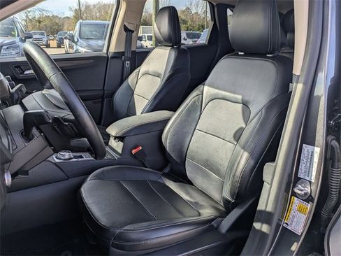 Used 2020 Ford Escape Titanium image 11