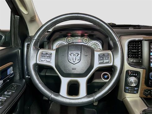 Used 2017 RAM 1500 Laramie w/ Convenience Group image 10