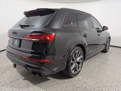 Certified 2023 Audi SQ7 Premium Plus w/ Executive Package AWD/4WD image 7