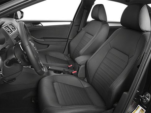 Used 2014 Volkswagen Jetta GLI FWD image 8
