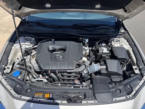 Used 2024 MAZDA MAZDA3 s FWD image 20