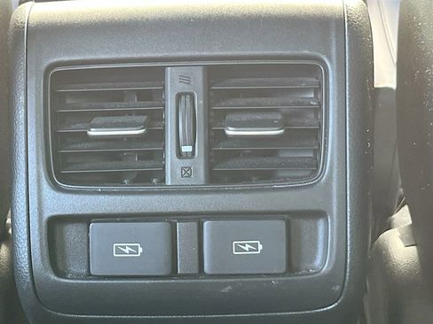 Used 2021 Honda Accord Sport image 27