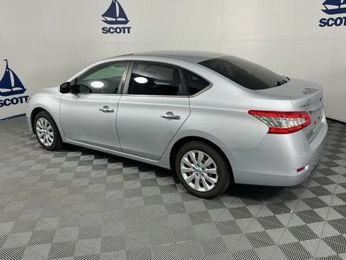 Used 2014 Nissan Sentra SV FWD image 4