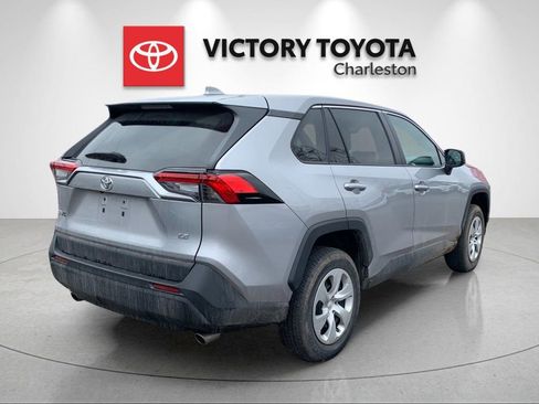 Used 2023 Toyota RAV4 LE image 7