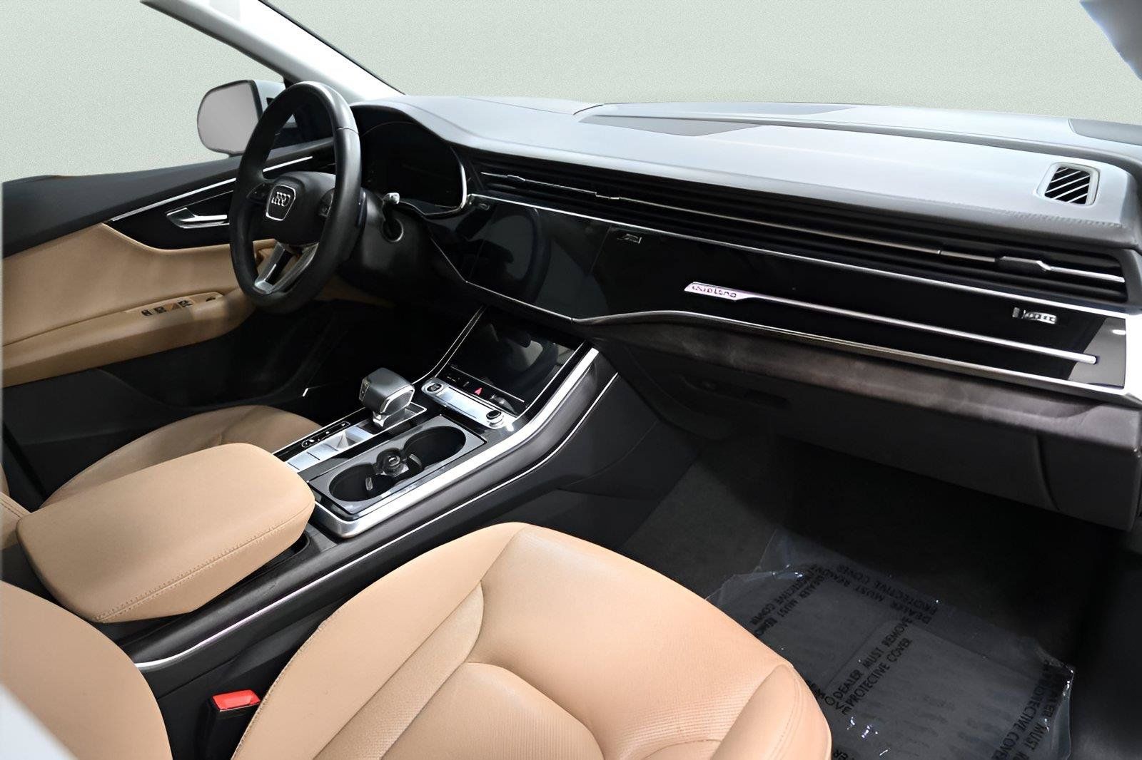 Used 2021 Audi Q8 Prestige AWD/4WD image 21
