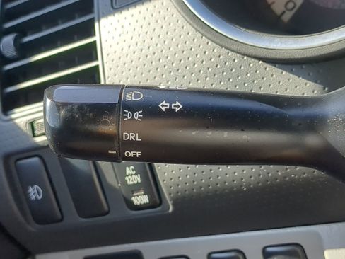 Used 2013 Toyota Tacoma PreRunner image 54