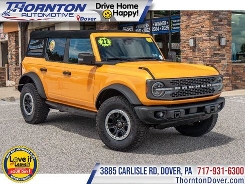 Used 2022 Ford Bronco Badlands w/ Sasquatch Package AWD/4WD image 1