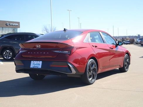 New 2026 Hyundai Elantra SEL Sport Premium FWD image 5