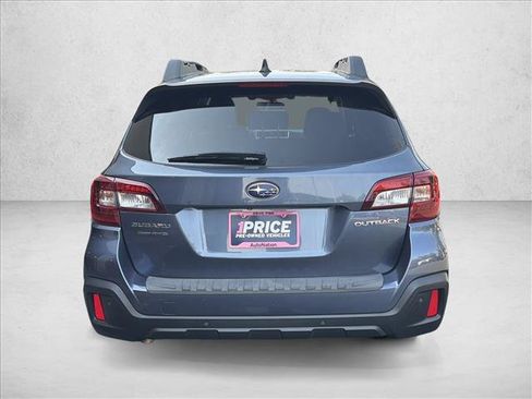 Used 2018 Subaru Outback 2.5i Limited AWD/4WD image 5