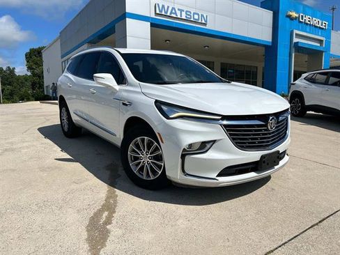 Used 2023 Buick Enclave Essence w/ LPO, Floor Liner Package image 2