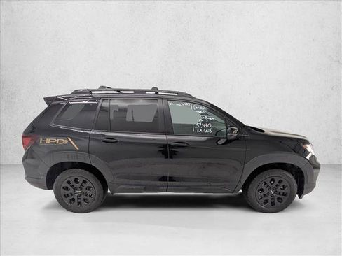 Used 2023 Honda Passport TrailSport image 4