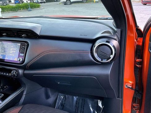 Used 2023 Nissan Kicks SR image 26