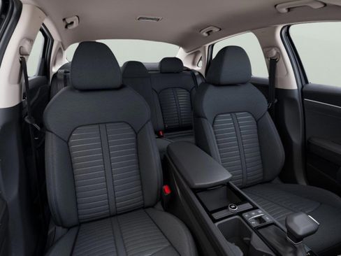 Certified 2025 Kia K5 LXS image 30