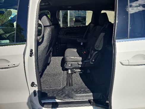 New 2026 Honda Odyssey Sport-L image 10