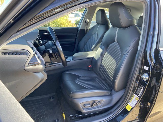 Used 2024 Toyota Camry SE FWD image 18