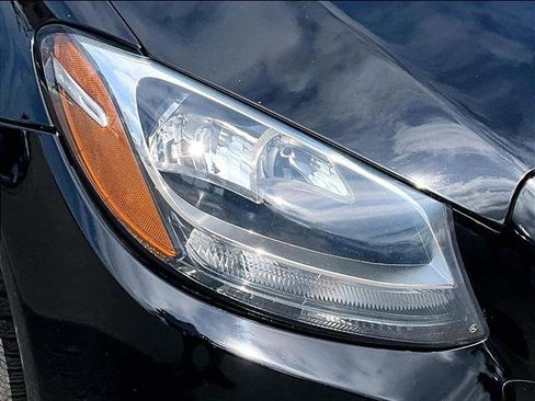 Used 2018 Mercedes-Benz C 300 4MATIC Sedan image 28