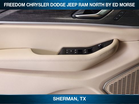 New 2026 Jeep Grand Cherokee Limited AWD/4WD image 18