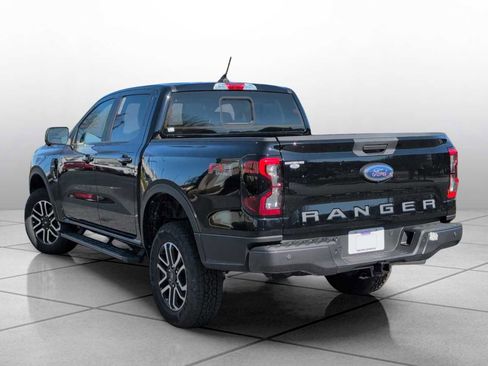 New 2025 Ford Ranger Lariat w/ FX4 Off-Road Package image 13