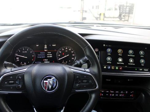 Used 2023 Buick Envision Essence image 40