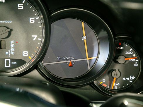 Used 2017 Porsche 911 Carrera image 36