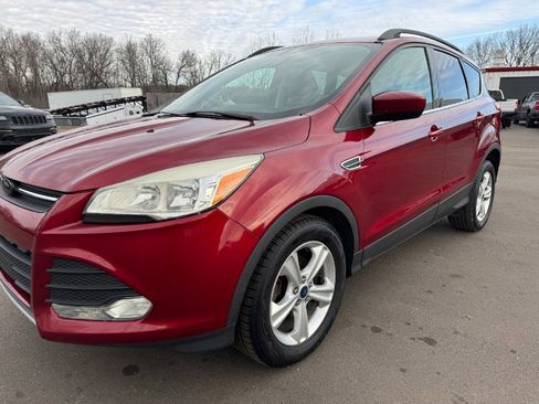 Used 2014 Ford Escape SE w/ Leather Comfort Package image 9