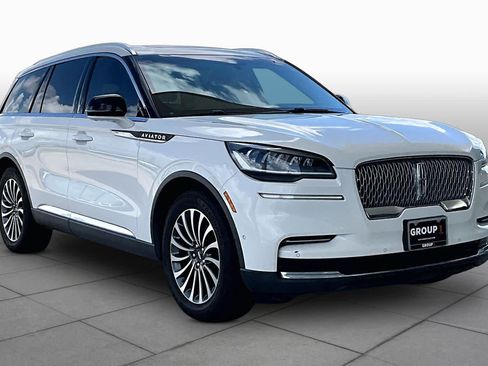 Used 2023 Lincoln Aviator Reserve w/ Elements Package Plus RWD image 3