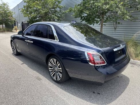 Used 2023 Rolls-Royce Ghost AWD/4WD image 3