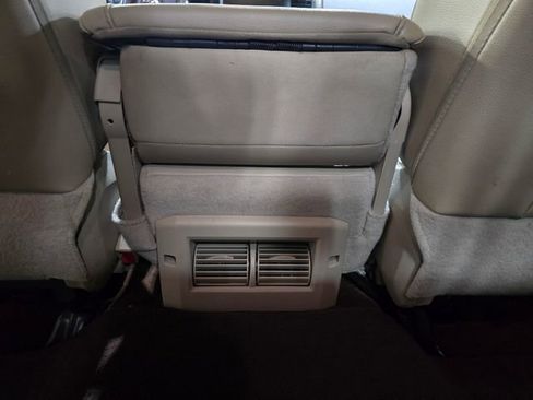 Used 2014 RAM 1500 Laramie w/ Convenience Group image 24