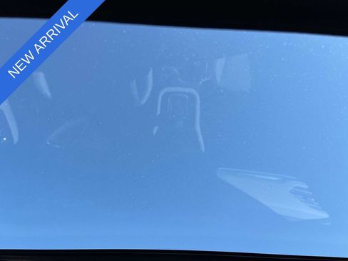 Used 2025 Subaru Forester Premium w/ Convenience Package #2 image 17