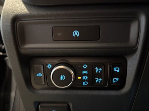 New 2025 Ford F150 XLT w/ Equipment Group 302A MID image 33