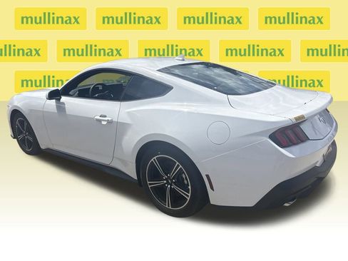 New 2025 Ford Mustang EcoBoost image 9