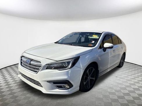 Used 2018 Subaru Legacy 3.6R Limited image 3