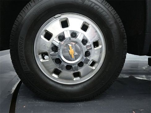 Certified 2025 Chevrolet Silverado 3500 High Country w/ High Country Premium Package image 38