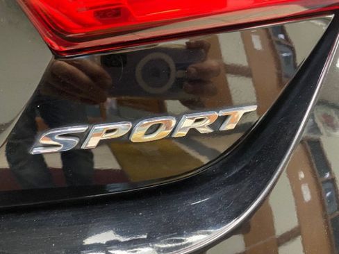 Used 2021 Honda Accord Sport image 21