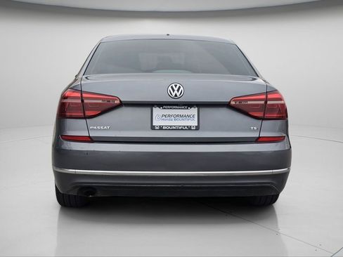 Used 2018 Volkswagen Passat 2.0T S image 20