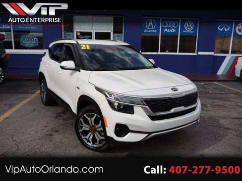 Used 2021 Kia Seltos S AWD/4WD image 1