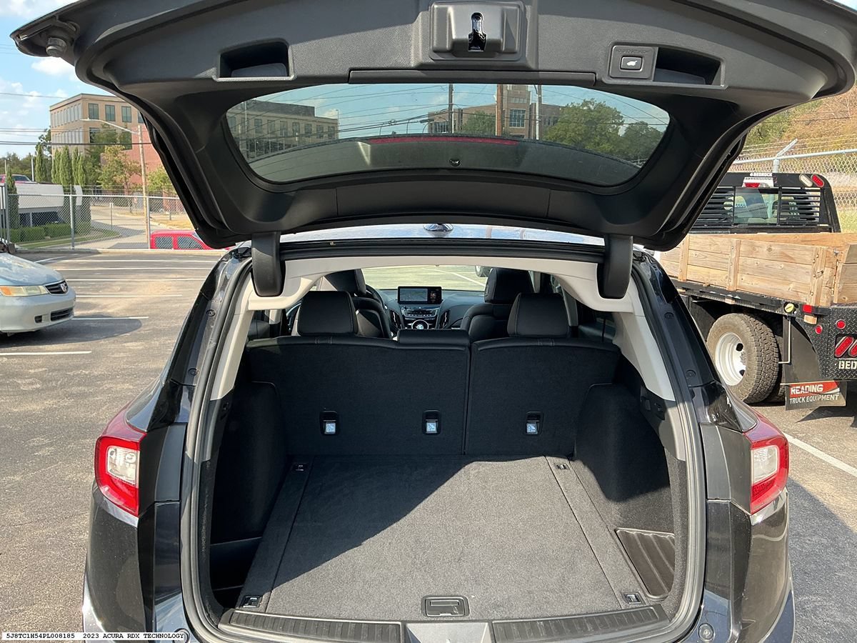 Used 2023 Acura RDX w/ Technology Package FWD image 10