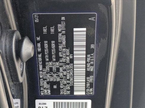 Certified 2021 Toyota Sienna Limited image 24
