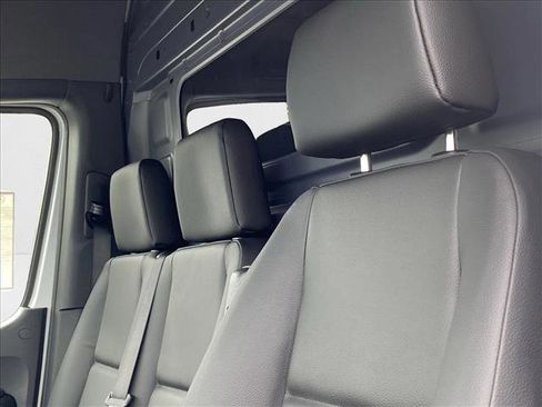 New 2025 Mercedes-Benz Sprinter 2500 image 15