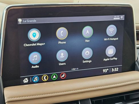 Used 2021 Chevrolet Tahoe Premier w/ Premium Package RWD image 17