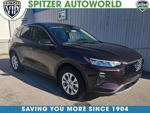 Used 2023 Ford Escape Active w/ Tech Pack #2 AWD/4WD image 1