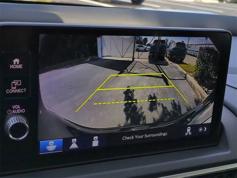 Certified 2025 Acura ADX A-Spec image 21